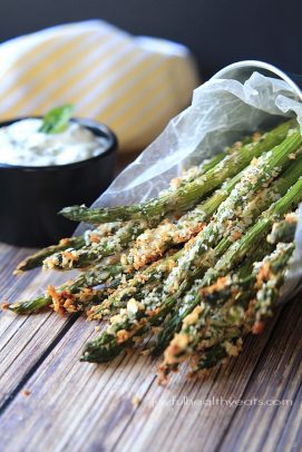 Frittelle di asparagi al forno con Aioli di aglio ed erbe