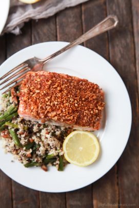 Honey Mustard Pecan Crusted Salmon | Easy Healthy Recipes