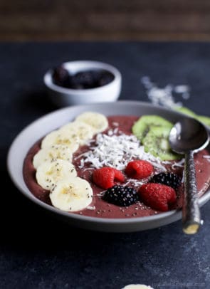 Banana Berry Smoothie Bowl | How to Make Smoothie Bowl