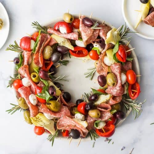 Christmas Wreath Antipasto Skewers | Easy Party Appetizer Idea