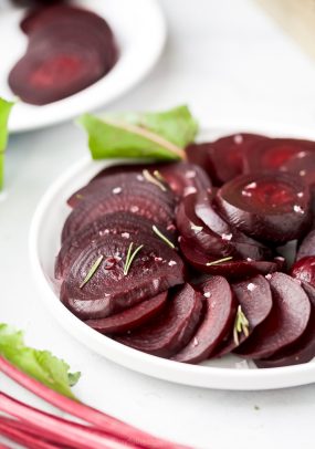 How to Cook Beets in the Instant Pot | Easy 15 Minute Beet Recipe