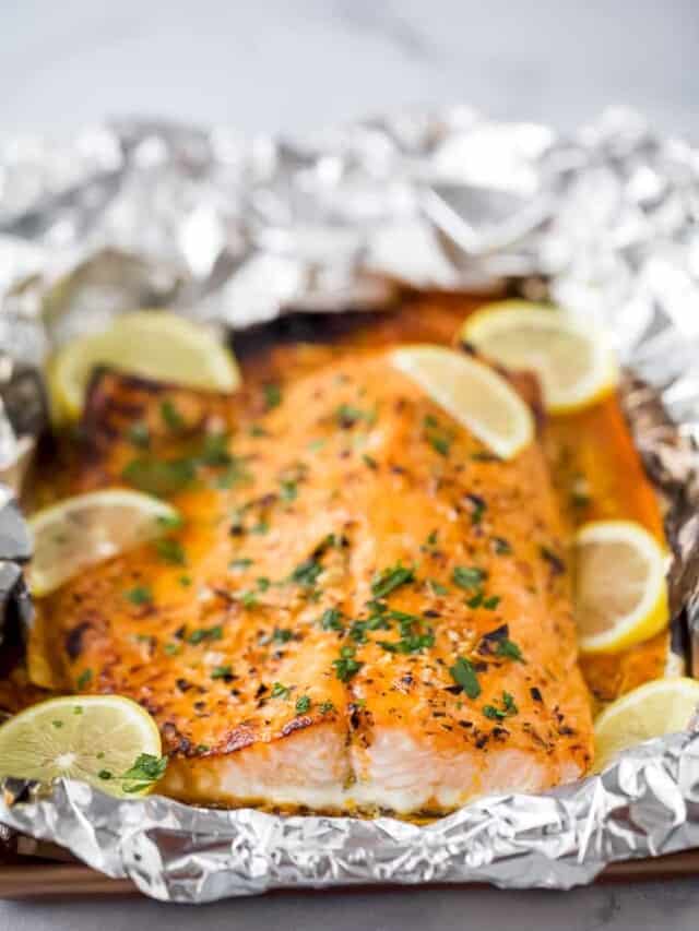 cropped-Easy-20-Minute-Garlic-Butter-Baked-Salmon-in-Foil-web-5.jpg