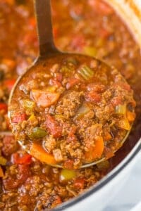 The Most Bomb Whole30 Chili Recipe Ever | Beef Chili