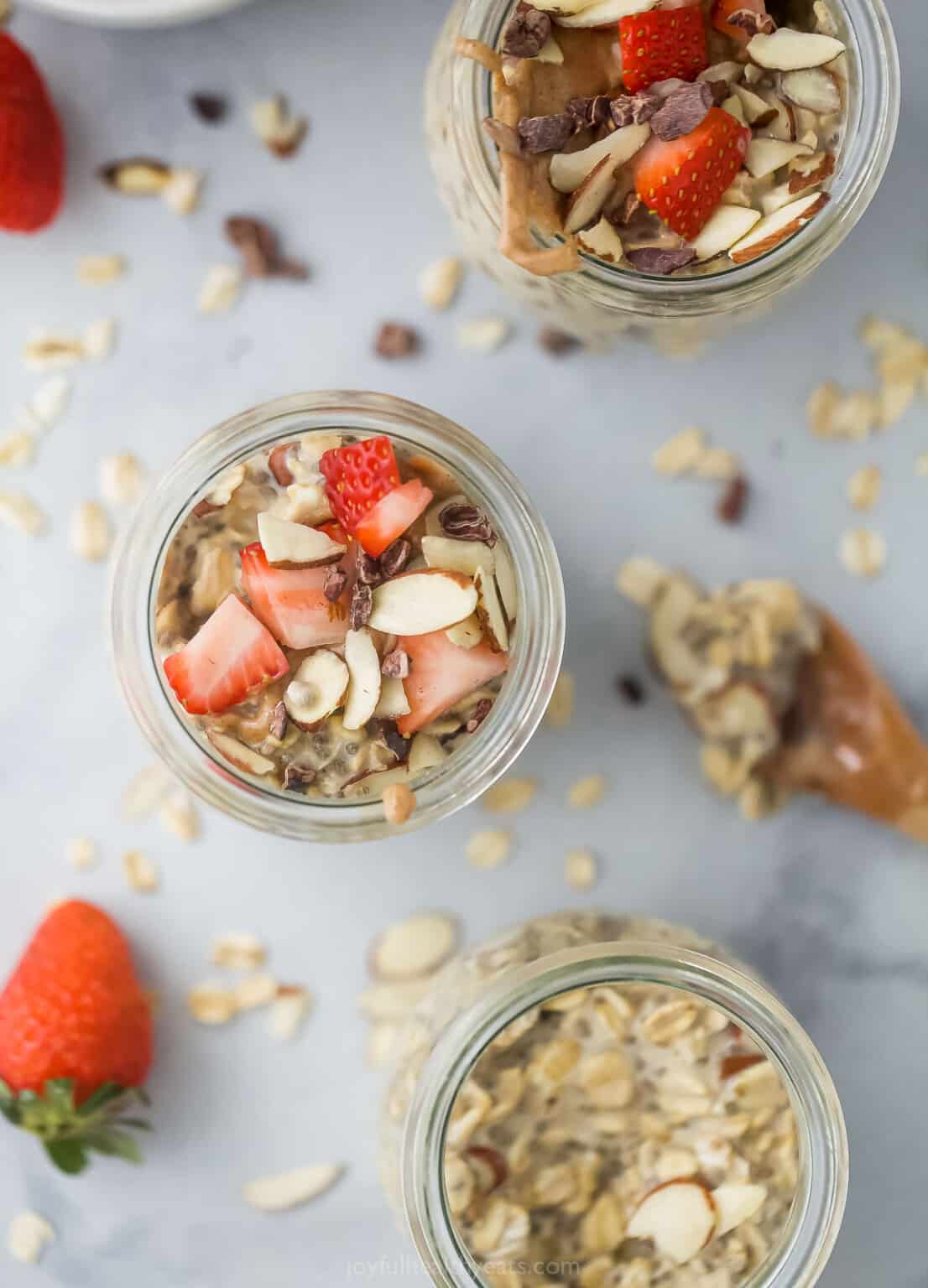 Healthy Vanilla Almond Overnight Oats | Joyful Healthy Eats