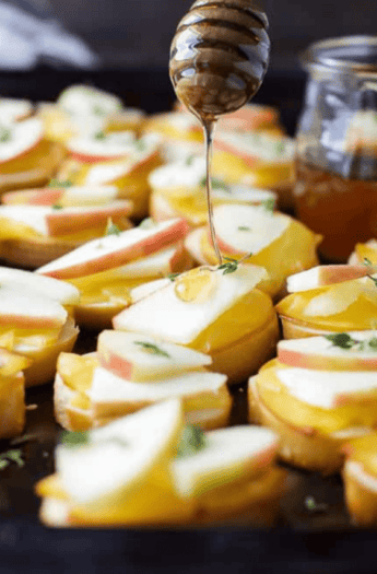 Smoked Gouda & Apple Crostini with Honey Drizzle